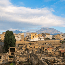 Neapel: Pompeji & Herculaneum mit Tickets und Mittagessen