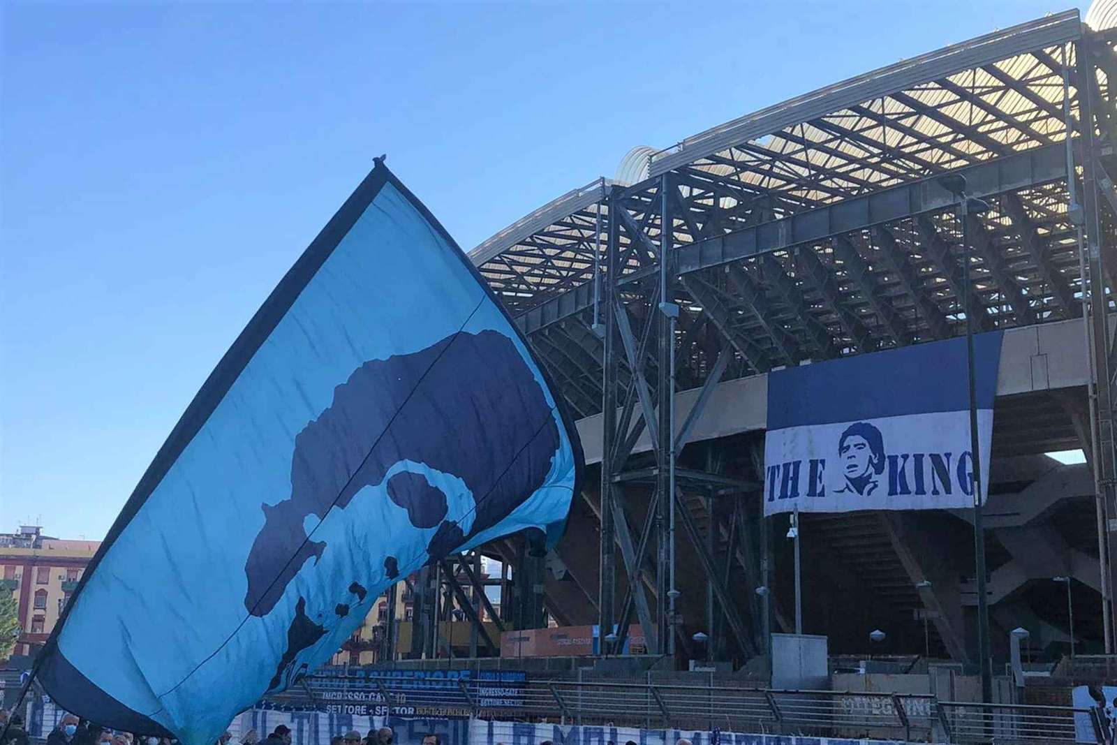 Neapel: Maradona-Stadion Geführter Rundgang durch den Außenbereich