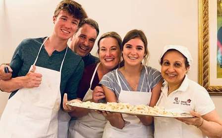 Sorrento: Pasta- und Tiramisu-Kochkurs mit Wein