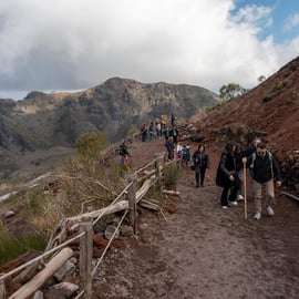 Von Sorrento aus: Pompeji und der Vesuv Geführte Tour mit Mittagessen