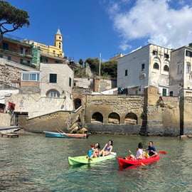 Neapel: Wilde Kajaktour Posillipo