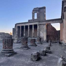 Ab Positano: Ruinen von Pompeji Kleingruppentour mit Führung