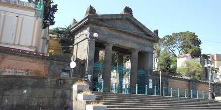 Friedhof Poggioreale