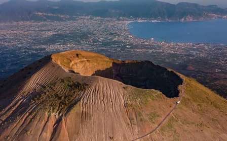 Neapel: Hin- und Rückfahrt + Eintrittskarte für den Vesuvio Park