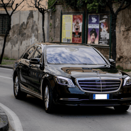 Neapel: Gemeinsamer Shuttle-Transfer nach Sorrento