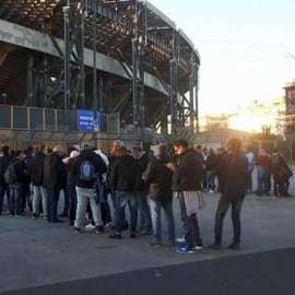 Neapel: Maradona-Stadion Geführter Rundgang durch den Außenbereich
