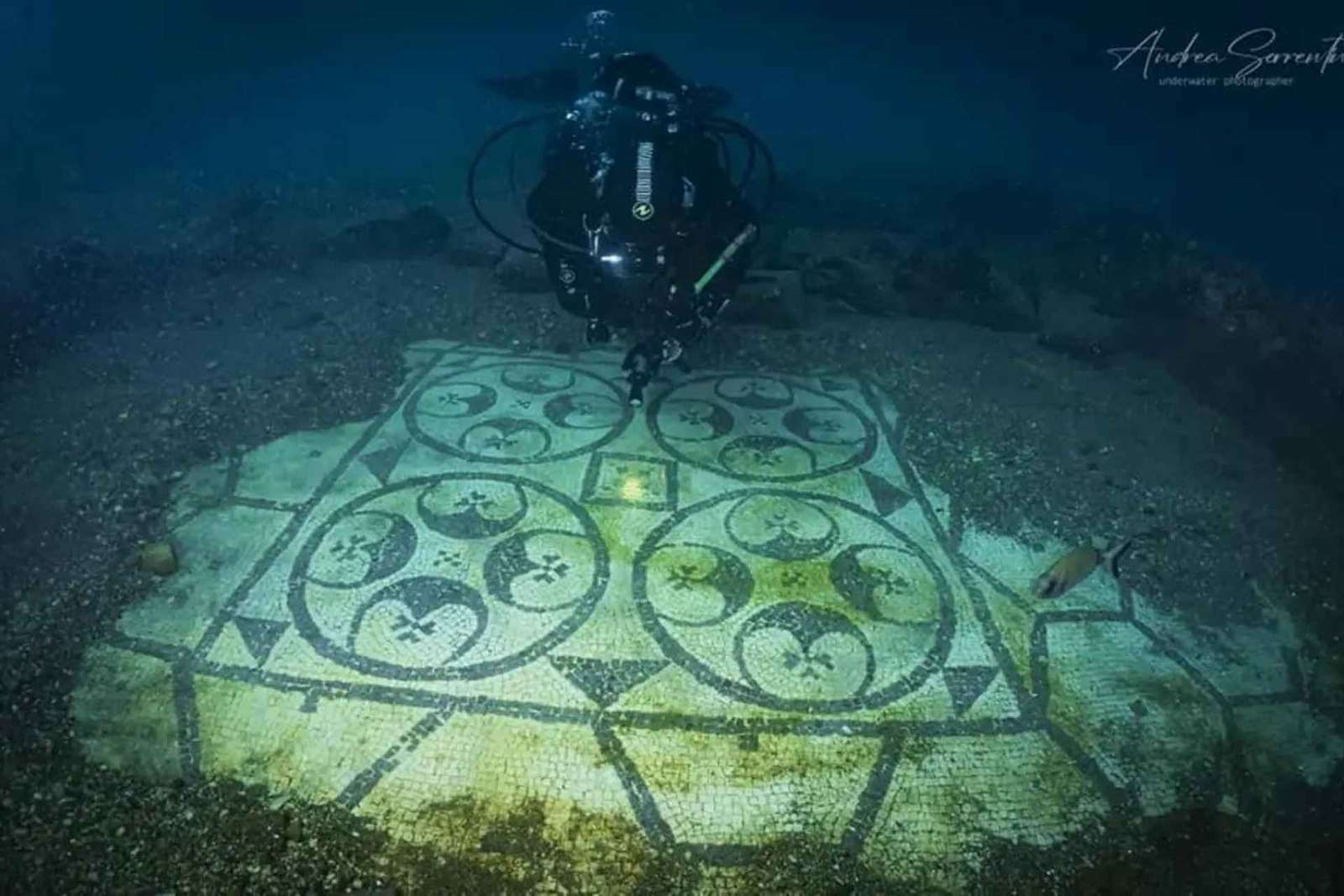 Schnuppertauchen in Baia im versunkenen Archäologiepark
