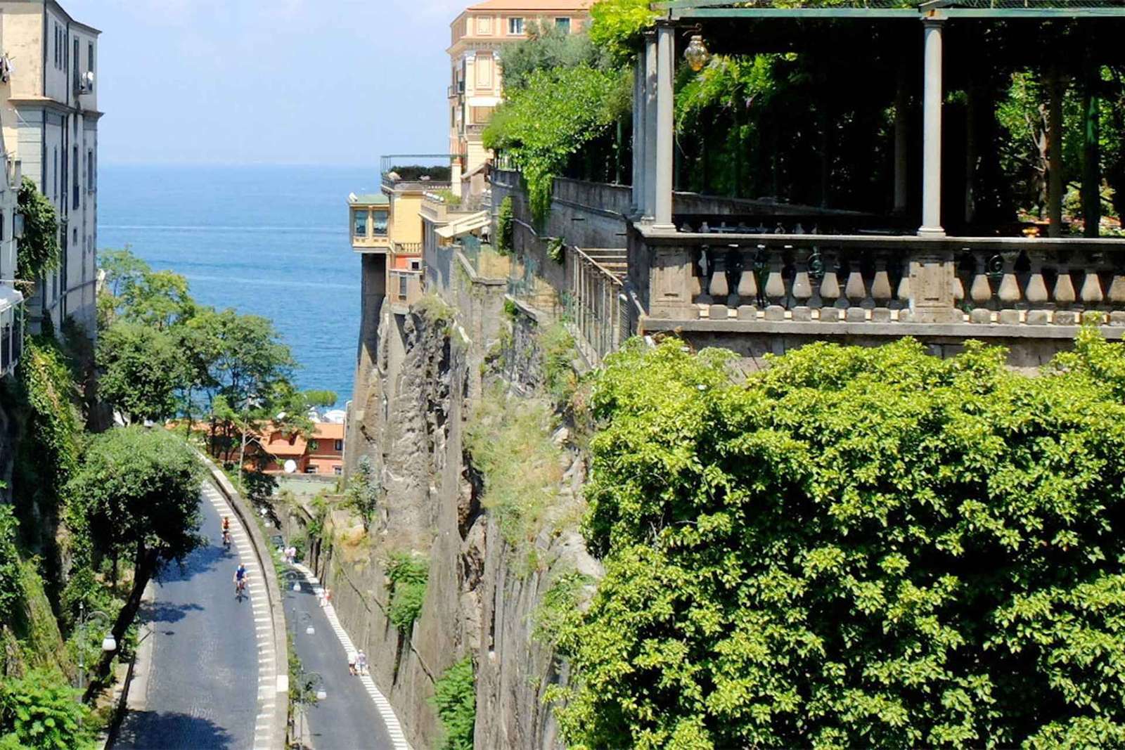 Sorrento Coast Sightseeing E-Bike Tour