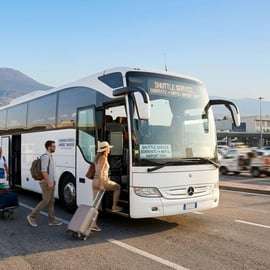 Neapel Flughafen: 1-Weg Shuttle zur Sorrento Küste von Neapel