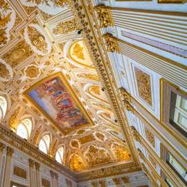 Caserta: Verborgene Juwelen des Königspalastes Kleingruppentour