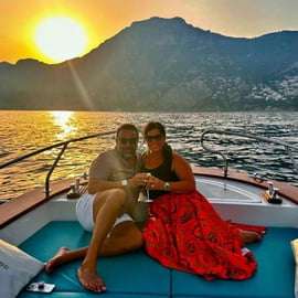 Amalfi: Amalfiküste und Positano Sonnenuntergangs-Kreuzfahrt mit Getränken