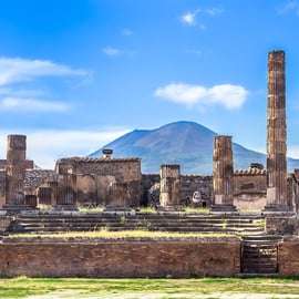 Vom Hafen Neapels aus: Vesuv und Pompeji Tour mit Tickets