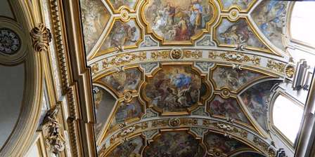 Kirche San Nicola alla Carità