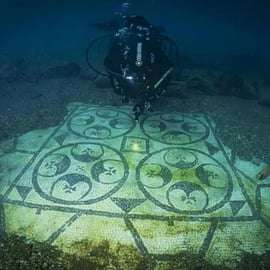 Schnuppertauchen in Baia im versunkenen Archäologiepark