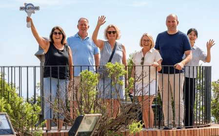 Von Neapel aus: Geführte Tour durch Capri mit Tickets für die Fähre und Minibus