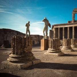 Von Neapel: Besuche die Ausgrabungen von Pompeji und den Vesuv mit Führung und Skip-the-line-Ticket