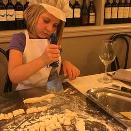 Sorrento: Pasta- und Tiramisu-Kochkurs mit Wein