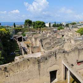 Entdecke Herculaneum: Führung auf Französisch durch die antike römische Stadt
